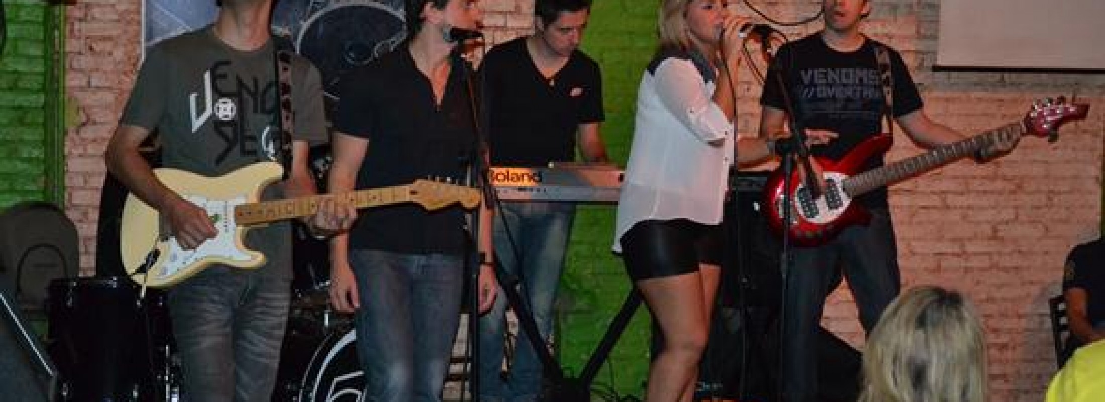 Show Villa pizza Bar